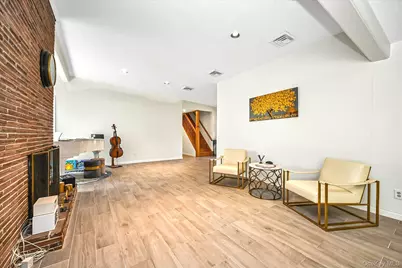 5 Fieldstone Lane, Great Neck, NY 11020 - Photo 2