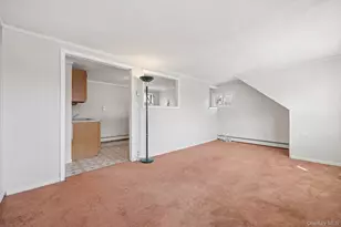 1326 4th St, West Babylon, NY 11704 - Photo 36