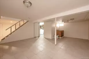 451 Nassau Blvd, Williston Park, NY 11596 - Photo 18