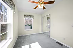 638 Fresh Pond Ave, Calverton, NY 11933 - Photo 24