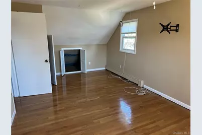 56 Waverly Avenue, Smithtown, NY 11787 - Photo 6