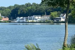 51 Centershore Rd, Centerport, NY 11721 - Photo 20