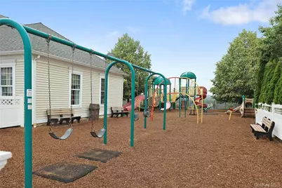 2 Legendary Circle, Rye Brook, NY 10573 - Photo 32