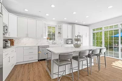 2 Legendary Circle, Rye Brook, NY 10573 - Photo 6