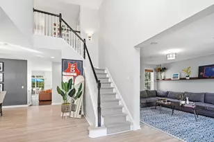 2 Legendary Cir, Rye Brook, NY 10573 - Photo 2