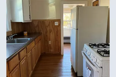 134 N Pierpont Avenue, Newburgh, NY 12550 - Photo 8