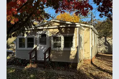 134 N Pierpont Avenue, Newburgh, NY 12550 - Photo 2