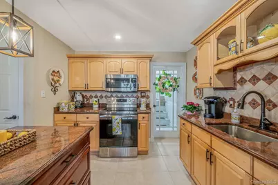 14 Celeste Avenue, Holbrook, NY 11741 - Photo 24