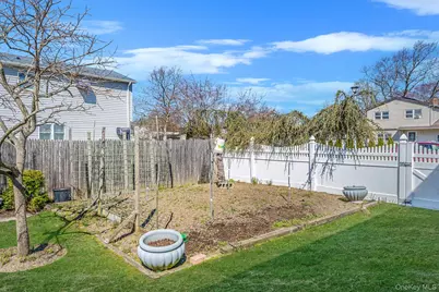 14 Celeste Avenue, Holbrook, NY 11741 - Photo 12