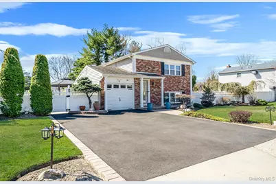 14 Celeste Avenue, Holbrook, NY 11741 - Photo 2