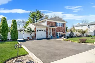 14 Celeste Ave, Holbrook, NY 11741 - Photo 2