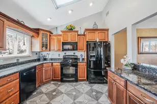 14 Celeste Ave, Holbrook, NY 11741 - Photo 36