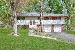 44 N Southgate Dr, Spring Valley, NY 10977 - Photo 2