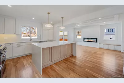 31 Libby Avenue, Hicksville, NY 11801 - Photo 24