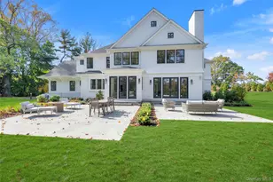 38 Cow Neck Rd, Sands Point, NY 11050 - Photo 46