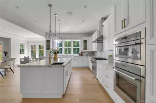 38 Cow Neck Rd, Sands Point, NY 11050 - Photo 12