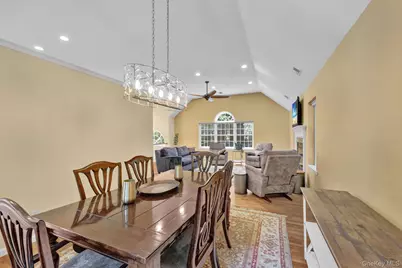36 Front Street, Mahopac, NY 10541 - Photo 14