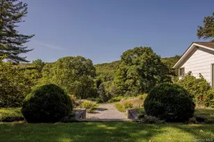 447 Butts Hollow Rd, Dover Plains, NY 12522 - Photo 10