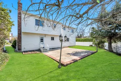 54 Felicia Court, Plainview, NY 11803 - Photo 30