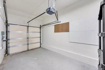 3685 Prairie Path, Bethpage, NY 11714 - Photo 18