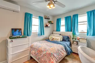 912 Pacific St, Lindenhurst, NY 11757 - Photo 8