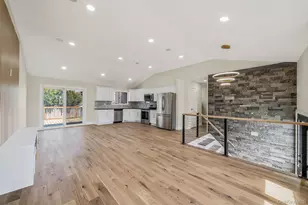 33 Hinton Ave, Babylon, NY 11702 - Photo 38