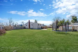 33 Hinton Ave, Babylon, NY 11702 - Photo 16