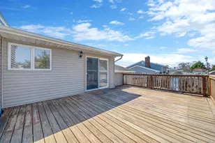 33 Hinton Ave, Babylon, NY 11702 - Photo 18