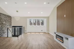 33 Hinton Ave, Babylon, NY 11702 - Photo 36