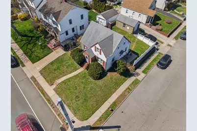 1217 Hillside Avenue, New Hyde Park, NY 11040 - Photo 24