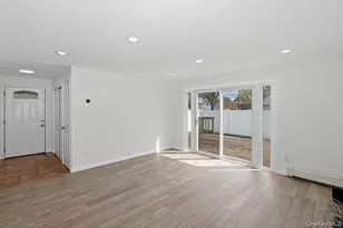 48 Link Ln, Hicksville, NY 11801 - Photo 12