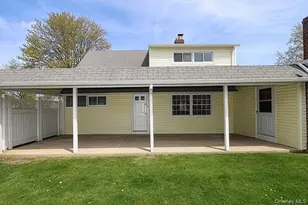 48 Link Ln, Hicksville, NY 11801 - Photo 24