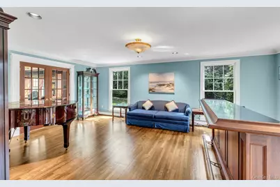 10 Redmond Lane, Oyster Bay, NY 11771 - Photo 22