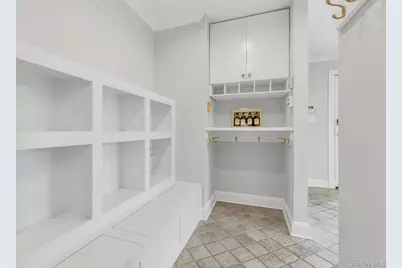 10 Redmond Lane, Oyster Bay, NY 11771 - Photo 18