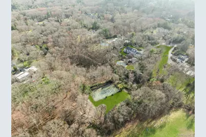 10 Redmond Lane, Oyster Bay, NY 11771 - Photo 48