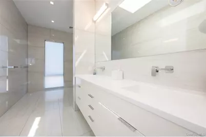 46 Nantwick Street, Long Beach, NY 11561 - Photo 18