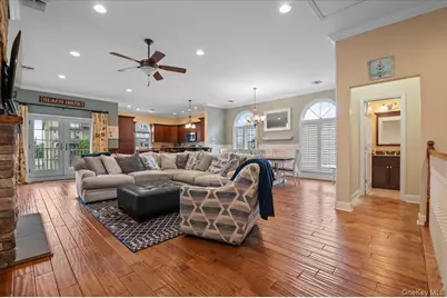 434 E Broadway #A, Long Beach, NY 11561 - Photo 4