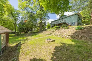 64 Mountain View Ave, Pearl River, NY 10965 - Photo 26