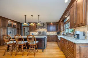 64 Mountain View Ave, Pearl River, NY 10965 - Photo 10