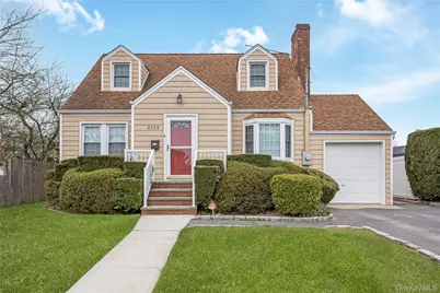 2164 Willow Street, Wantagh, NY 11793 - Photo 1