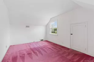 89 Country Club Dr, Port Washington, NY 11050 - Photo 18