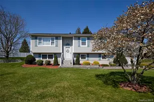 1 Nancy Aleen Dr, Wappingers Falls, NY 12590 - Photo 2