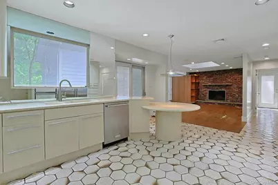 44 Ruth Drive, New City, NY 10956 - Photo 8
