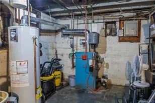 32 Jefferson Ave, Brentwood, NY 11717 - Photo 24