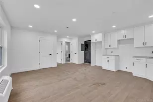 74 Broadway, Freeport, NY 11520 - Photo 6