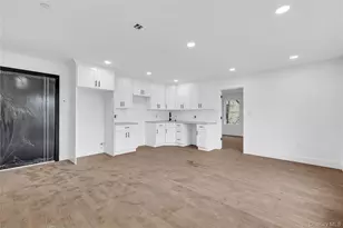 74 Broadway, Freeport, NY 11520 - Photo 4