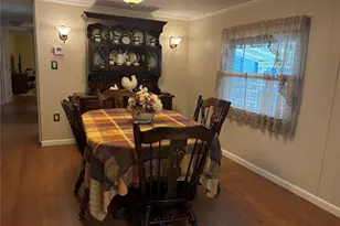 525/207 Riverleigh Ave, Riverhead, NY 11901 - Photo 6