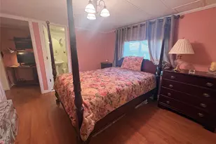 525/207 Riverleigh Ave, Riverhead, NY 11901 - Photo 8