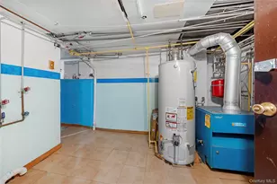 90-37 77th St, Woodhaven, NY 11421 - Photo 28