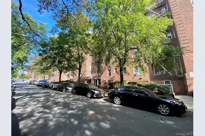 1425 Thieriot Avenue #6M, Bronx, NY 10460 - Photo 2